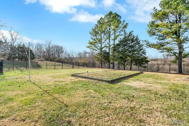 $599,900 | 109 Pecan Lane, Belleville, IL 62223