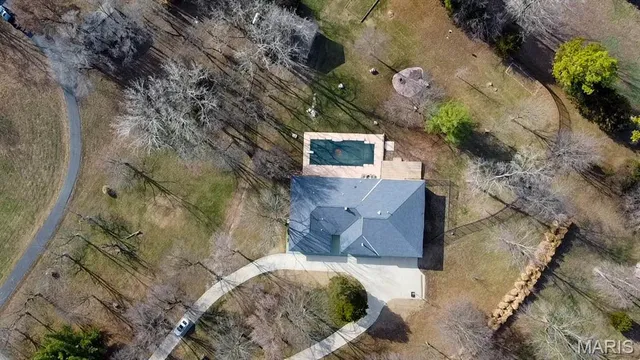 $599,900 | 109 Pecan Lane, Belleville, IL 62223