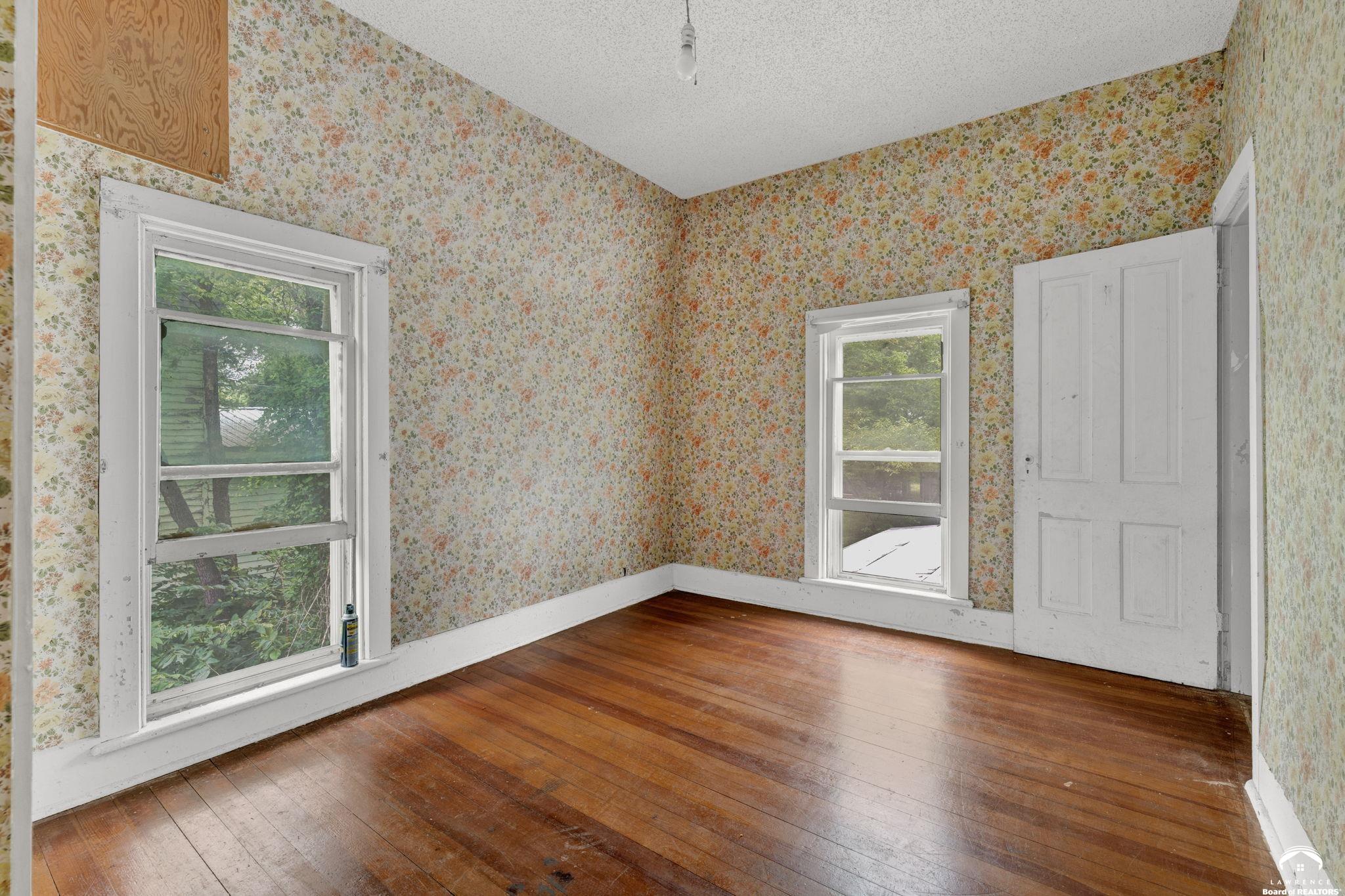 420 East Woodson Avenue Lecompton, KS 66050 - Photo 29 of 31