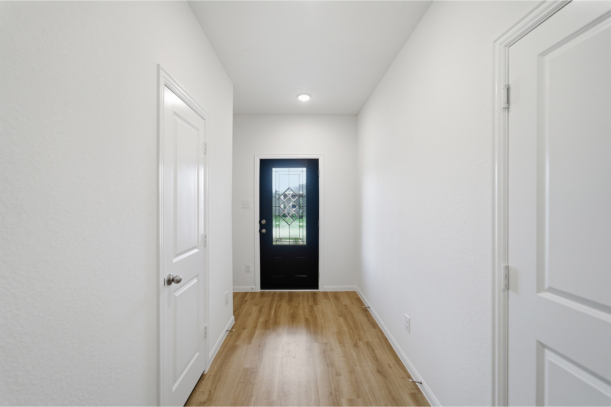 418 Monarch Trail Huntsville, TX 77340 - Photo 8 of 31