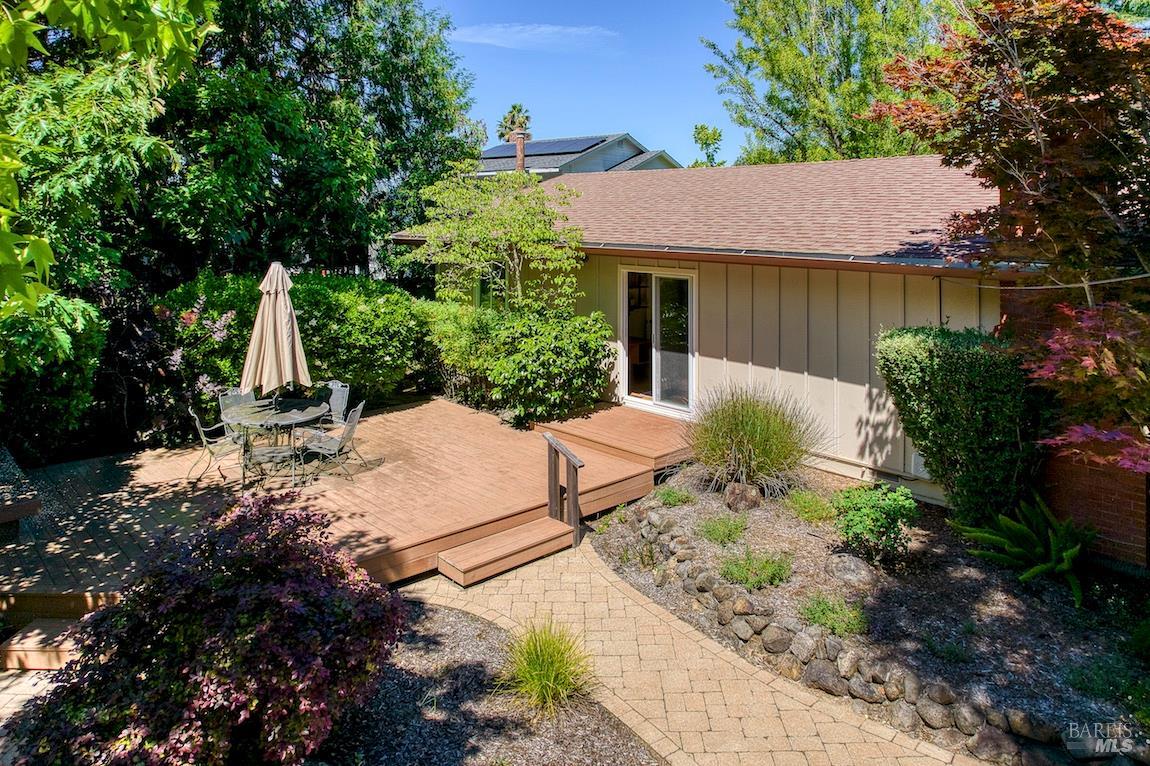 1454 Escalero Road Santa Rosa, CA 95409 - Photo 31 of 39