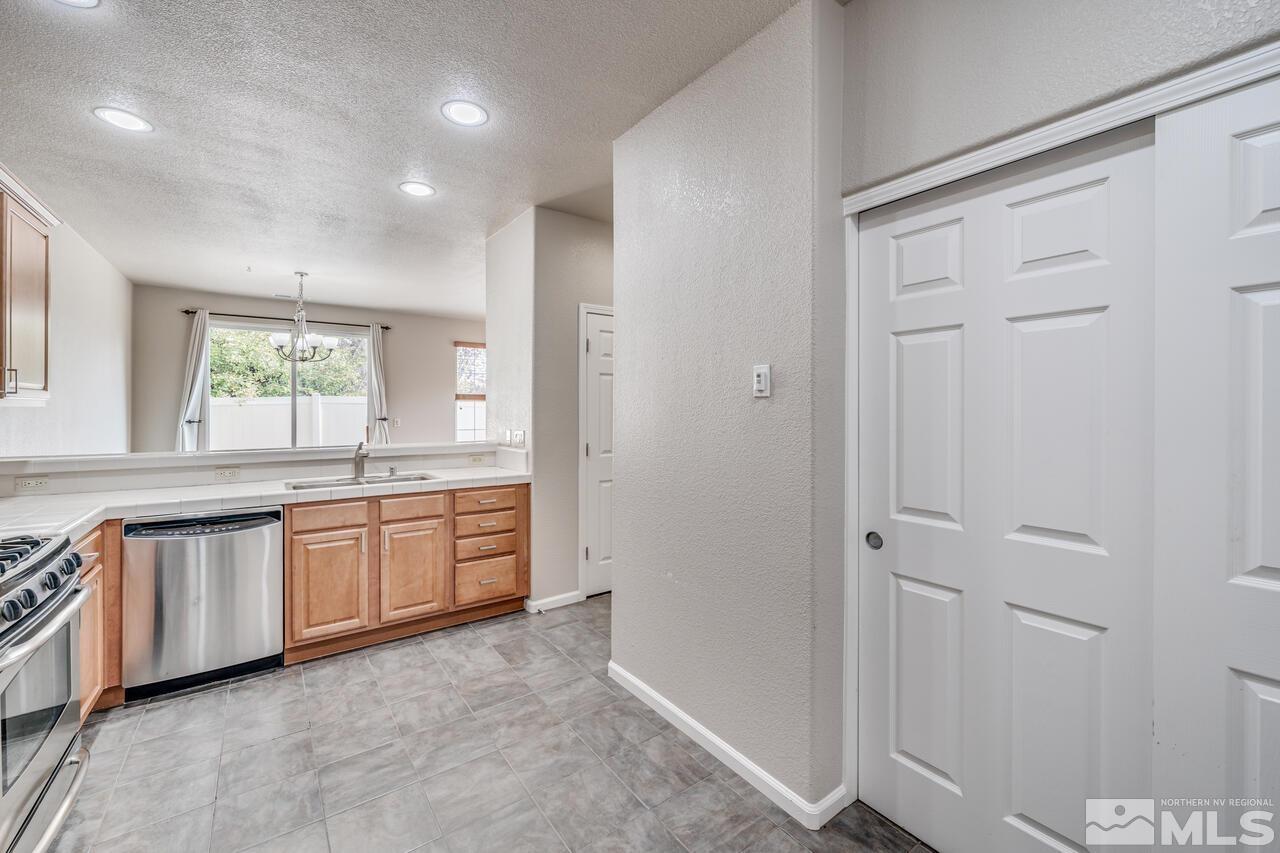 1863 Resistol Drive Reno, NV 89521 - Photo 12 of 30 Photo 12