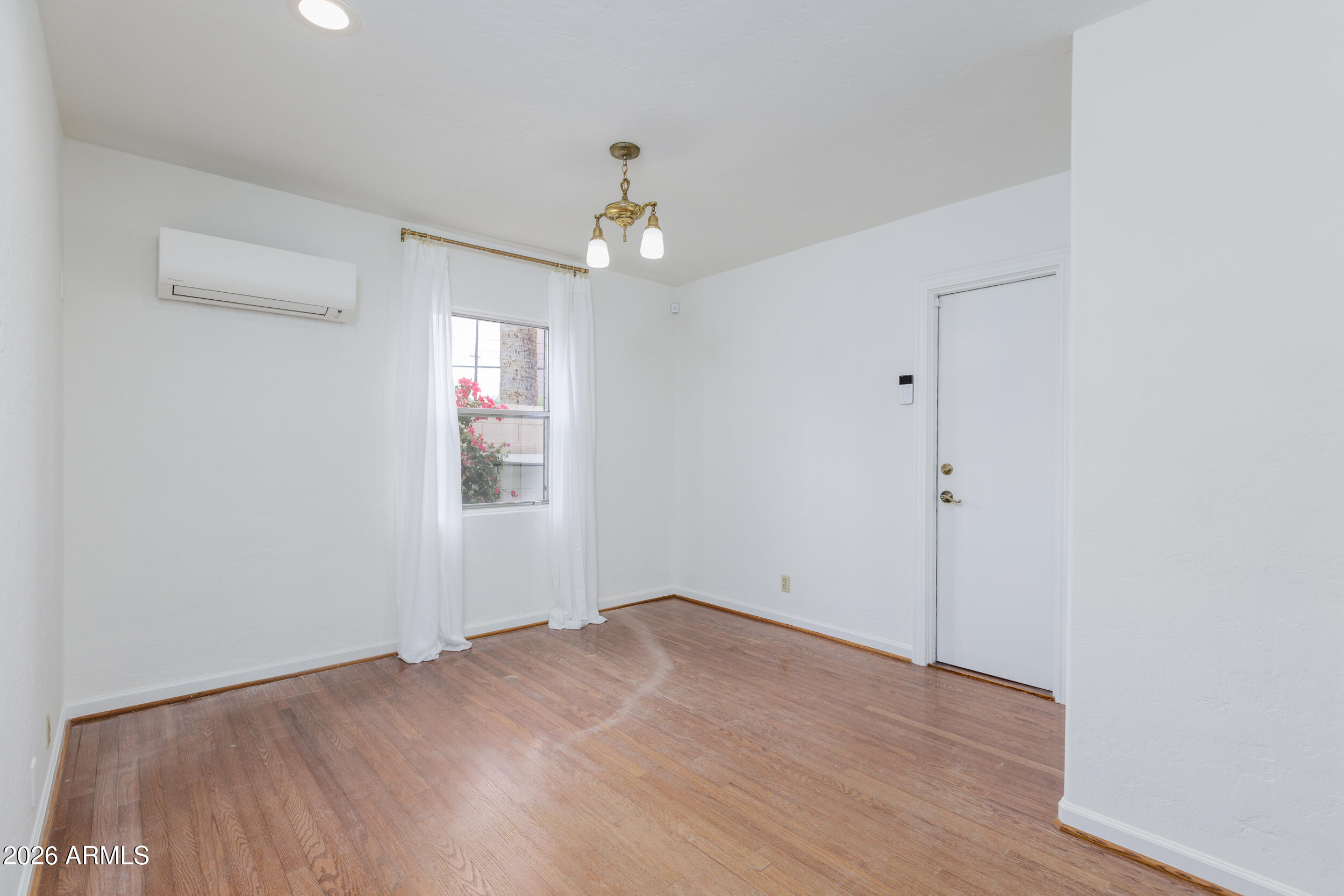 301 West Holly Street Phoenix, AZ 85003 - Photo 20 of 39 Office