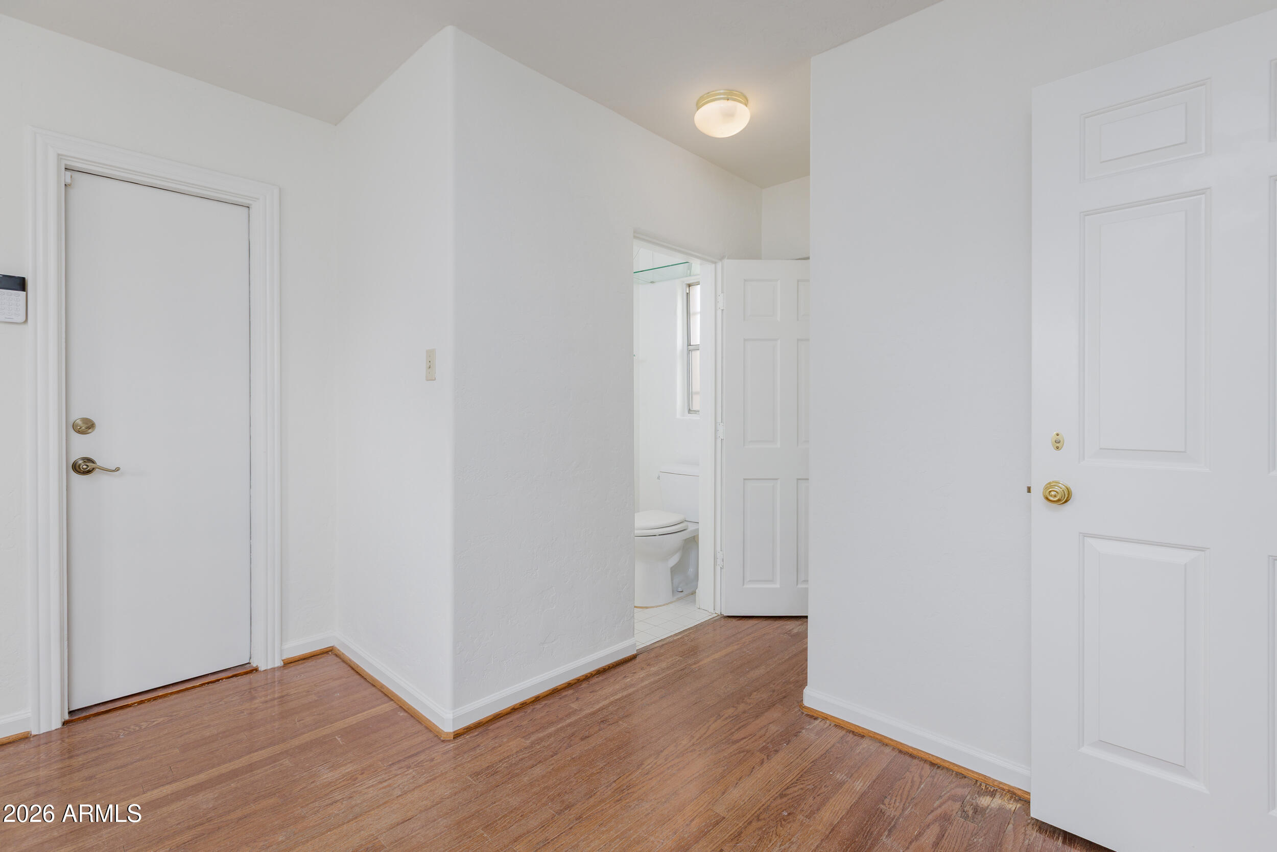 301 West Holly Street Phoenix, AZ 85003 - Photo 21 of 39 Office w/ half bath