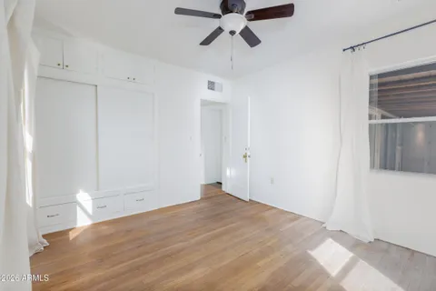 $950,000 | 301 West Holly Street, Phoenix, AZ 85003