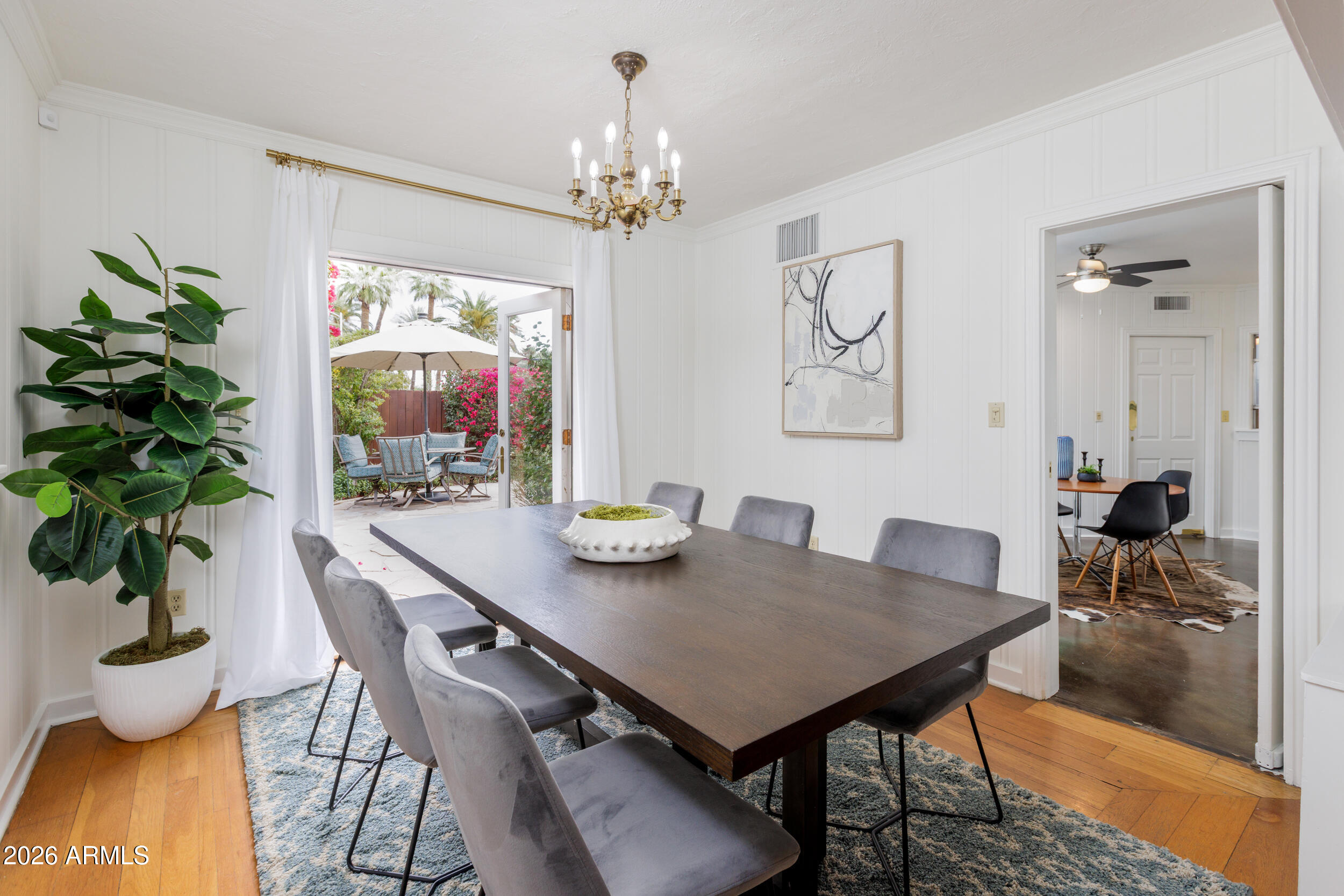 301 West Holly Street Phoenix, AZ 85003 - Photo 3 of 39 Dining room