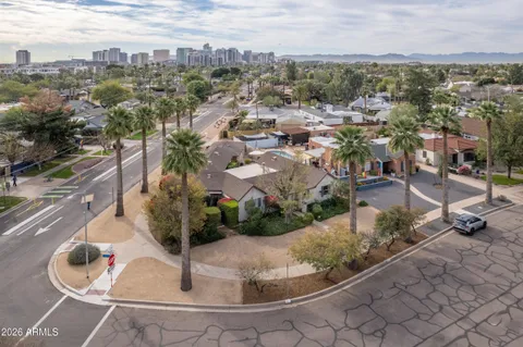 $995,000 | 301 West Holly Street, Phoenix, AZ 85003