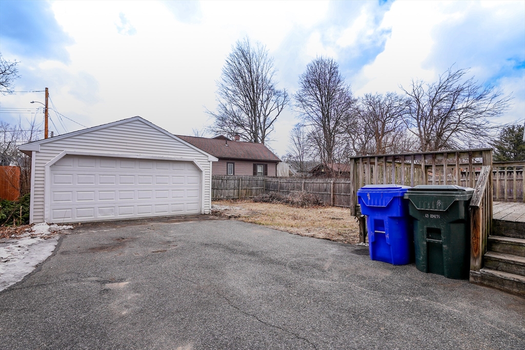 182 Jasper Street Springfield, MA 01109 - Photo 23 of 23
