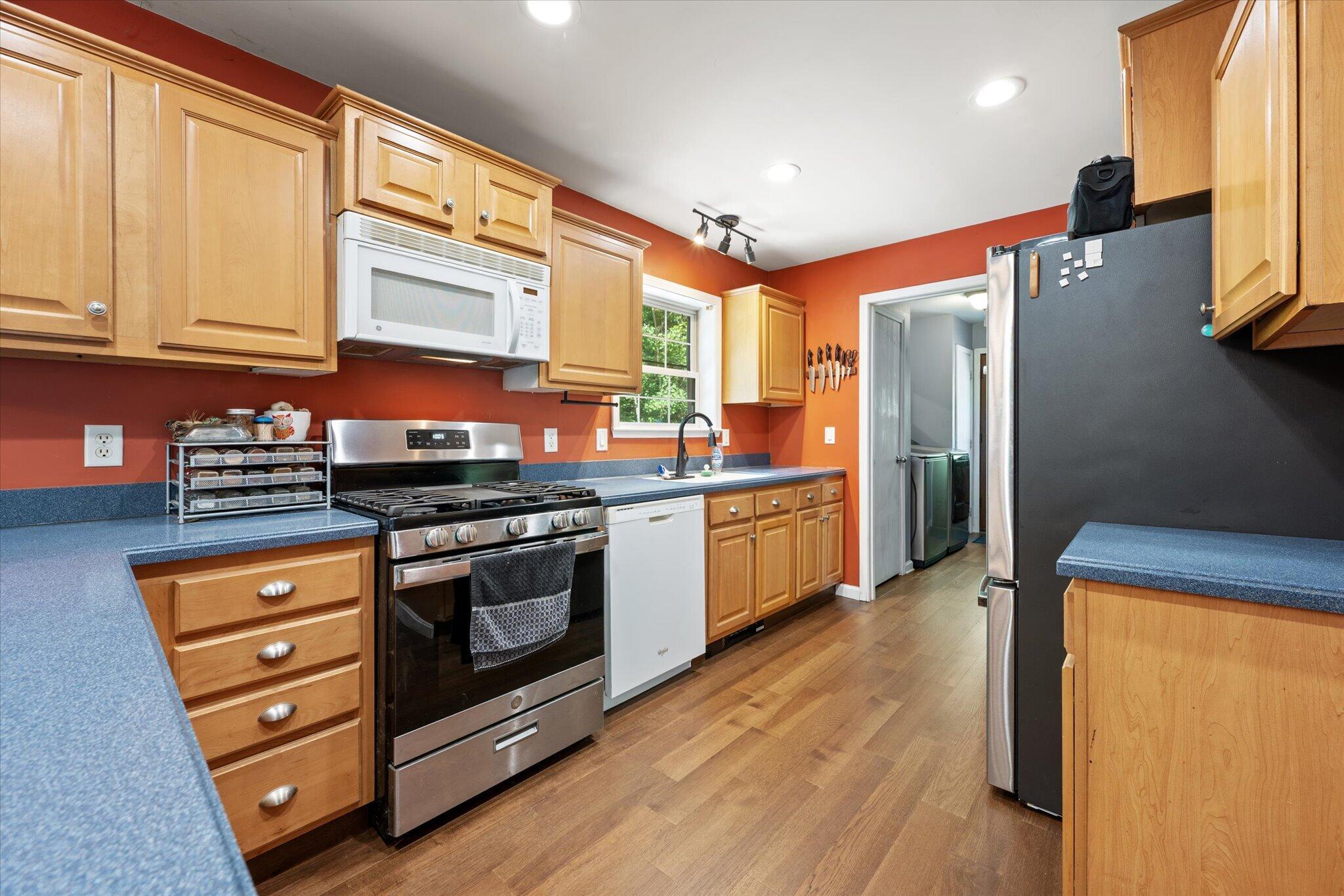 98 Poplar Road Glenburn, ME 04401 - Photo 8 of 42 Kitchen