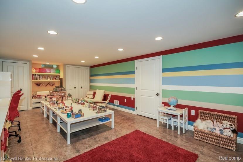 111 Manor Road Bloomfield Hills, MI 48304 - Photo 43 of 65 047-1234292-mls.jpg