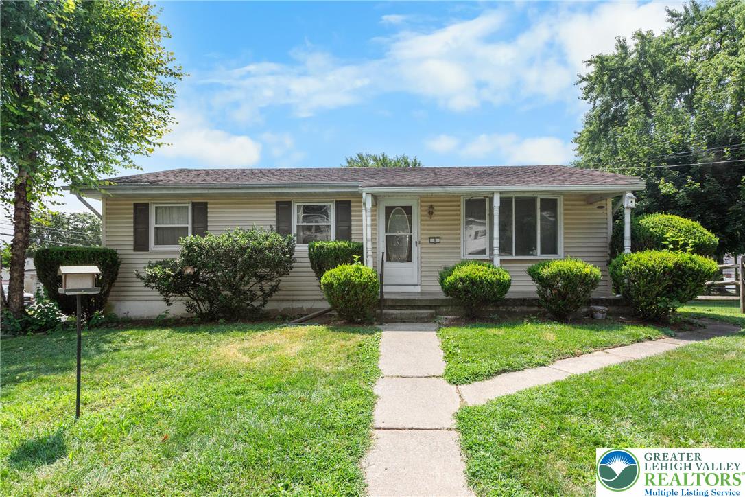 9 West 5th Street Nazareth, PA 18064 - Photo 1 of 22 Gallery Image 1