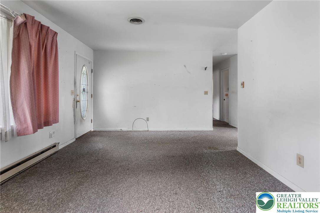 9 West 5th Street Nazareth, PA 18064 - Photo 2 of 22 Gallery Image 2