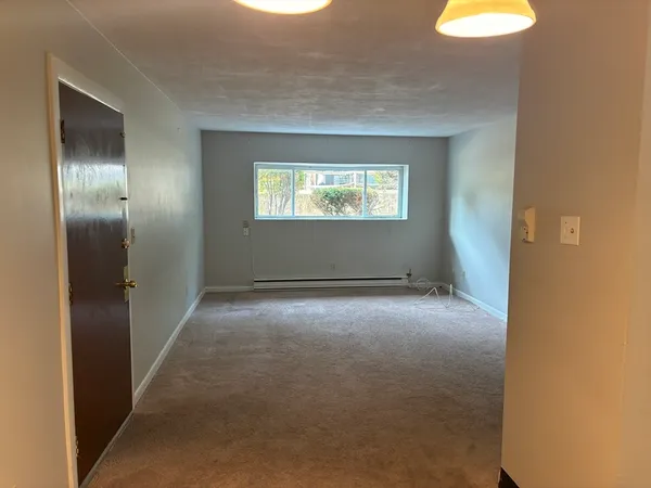 $2,100 | 135 Winthrop Street, Unit 1B, Framingham, MA 01702