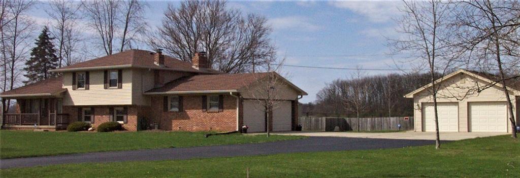 10266 Pentecost Road Indianapolis, IN 46239 - Photo 2 of 31
