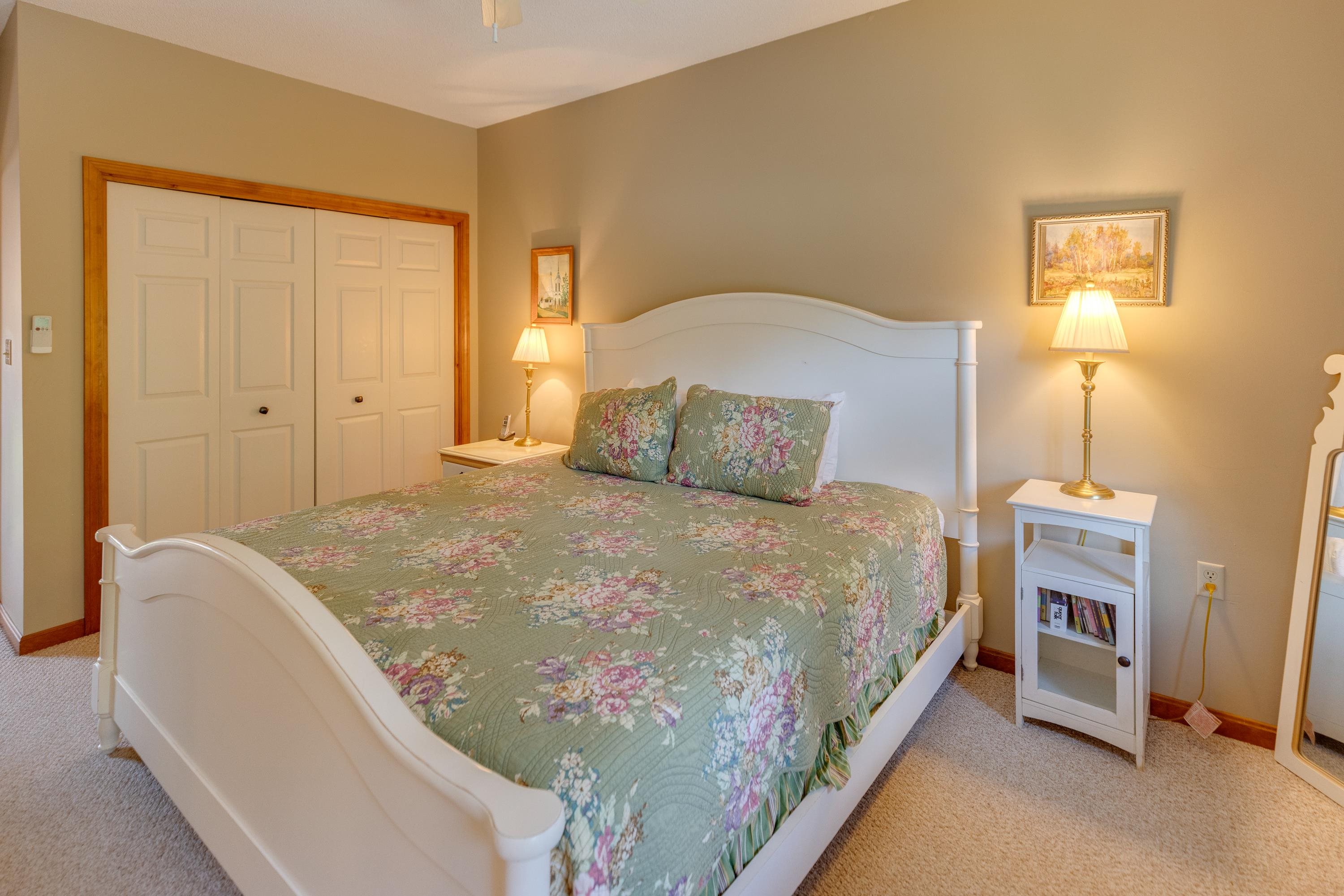 83 Hannah Loop, Unit 9 Carroll, NH 03595 - Photo 14 of 29 Gallery Image 14