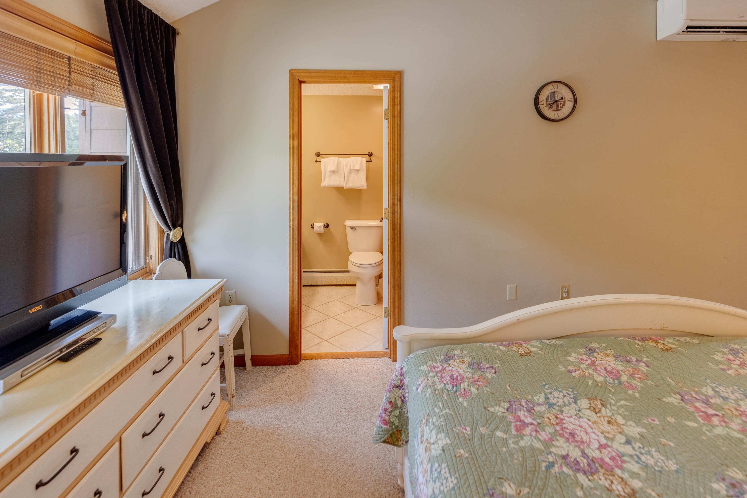 83 Hannah Loop, Unit 9 Carroll, NH 03595 - Photo 16 of 29 Gallery Image 16