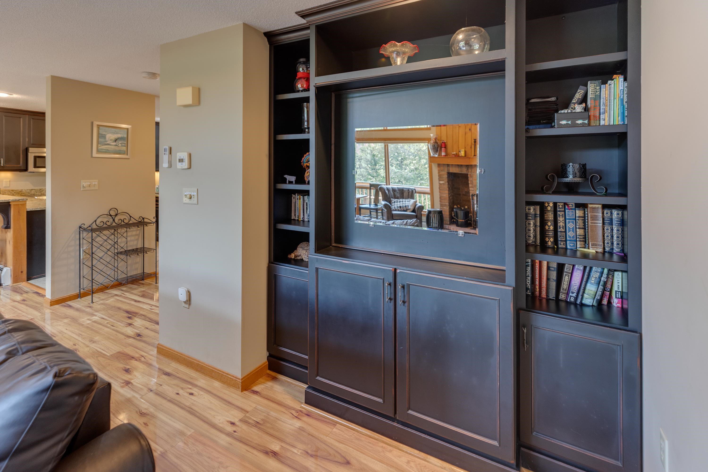 83 Hannah Loop, Unit 9 Carroll, NH 03595 - Photo 4 of 29 Gallery Image 4