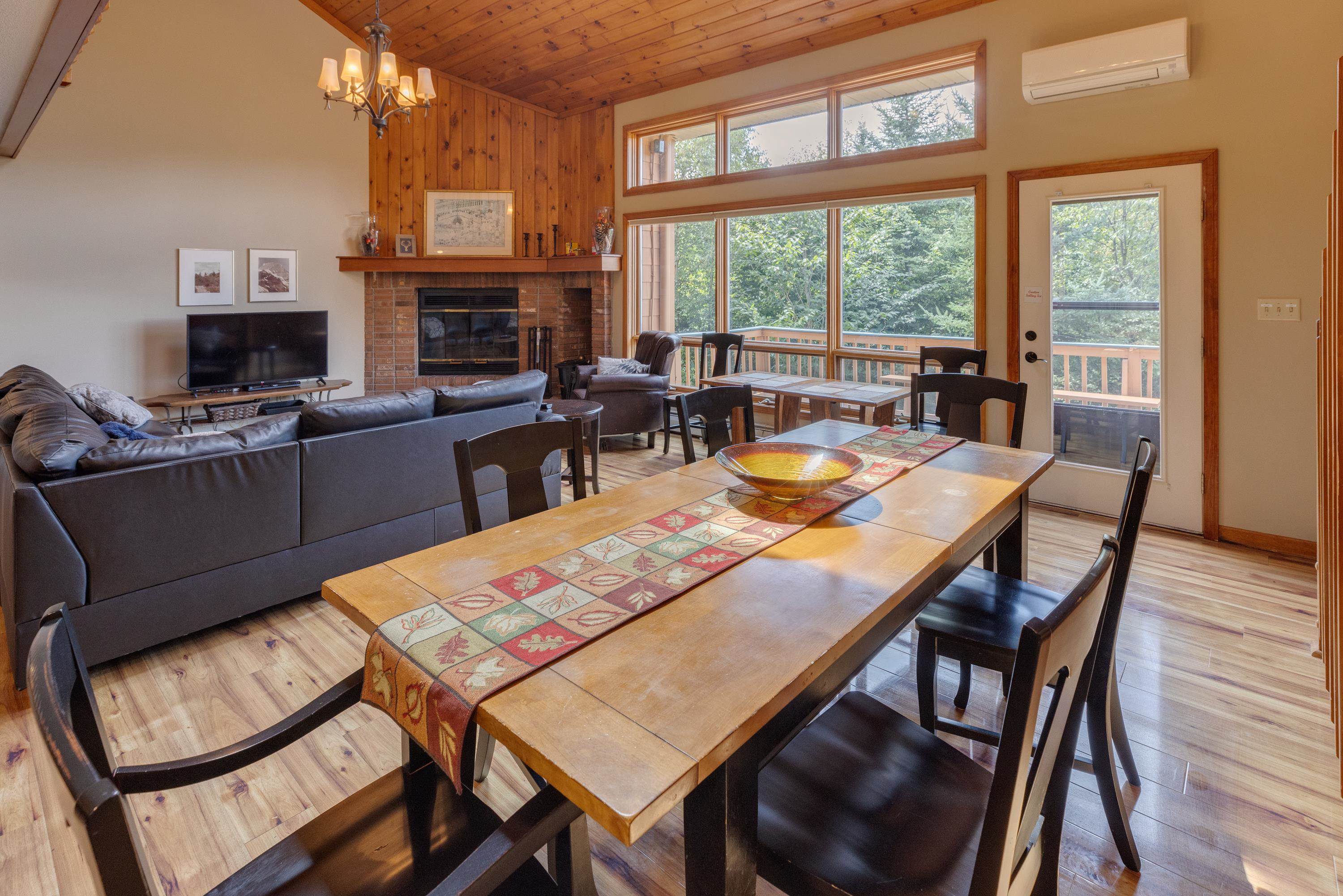83 Hannah Loop, Unit 9 Carroll, NH 03595 - Photo 6 of 29 Gallery Image 6