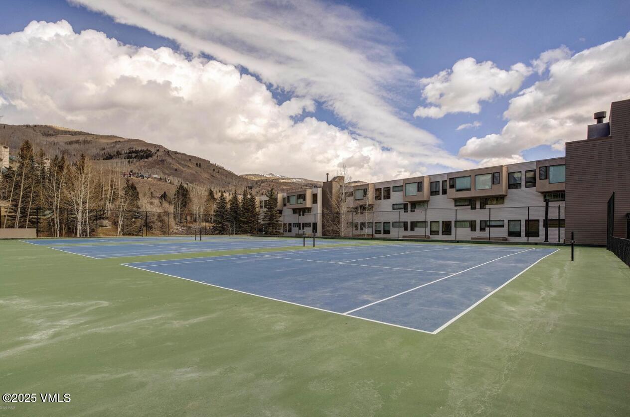 1100 North Frontage Road West, Unit 2401 Vail, CO 81657 - Photo 18 of 29 a view of a basket ball ground