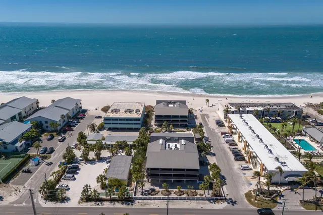 a view of a house with outdoor space