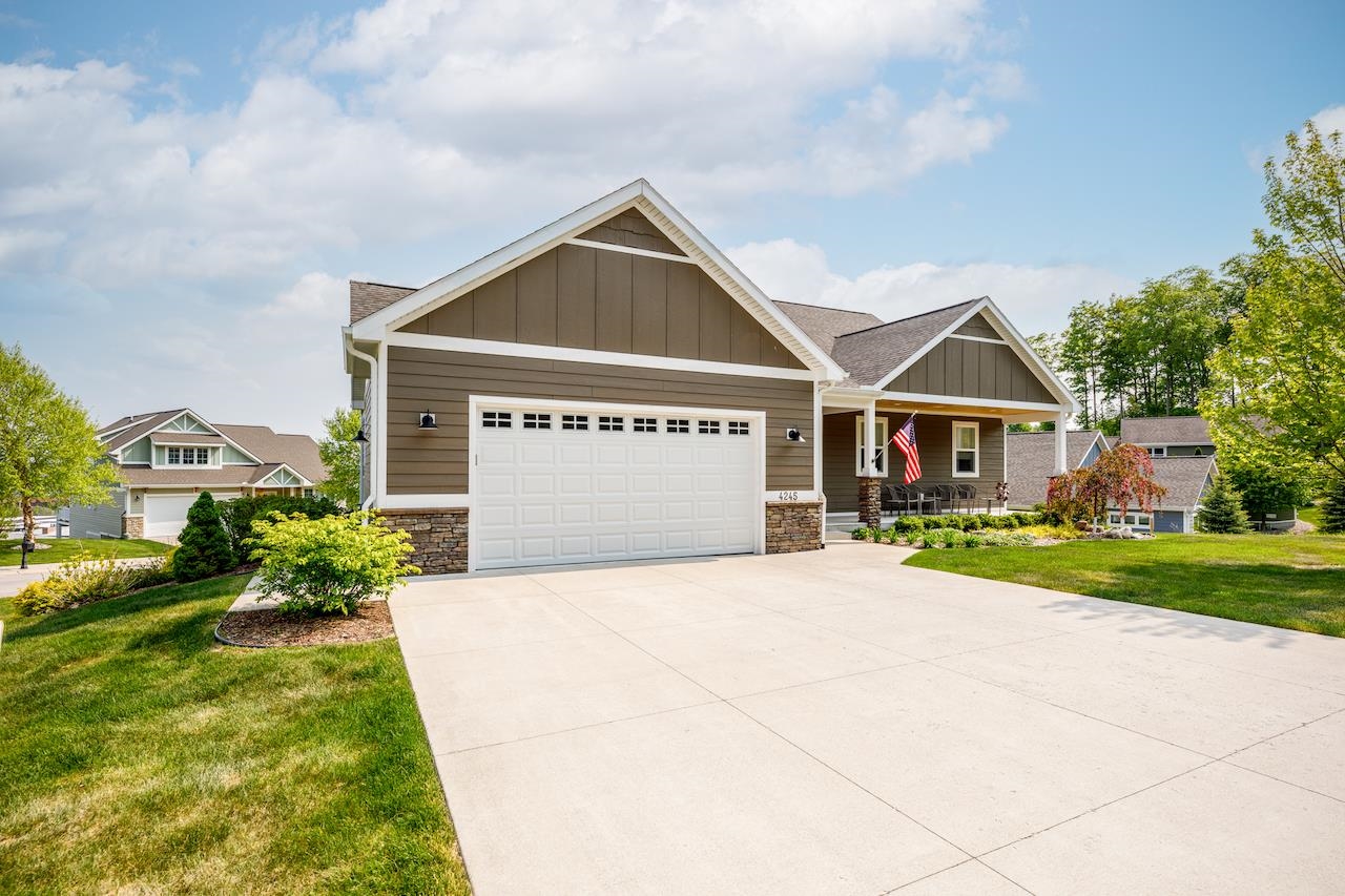4245 Eagle Ridge Traverse City, MI 49684 - Photo 9 of 69