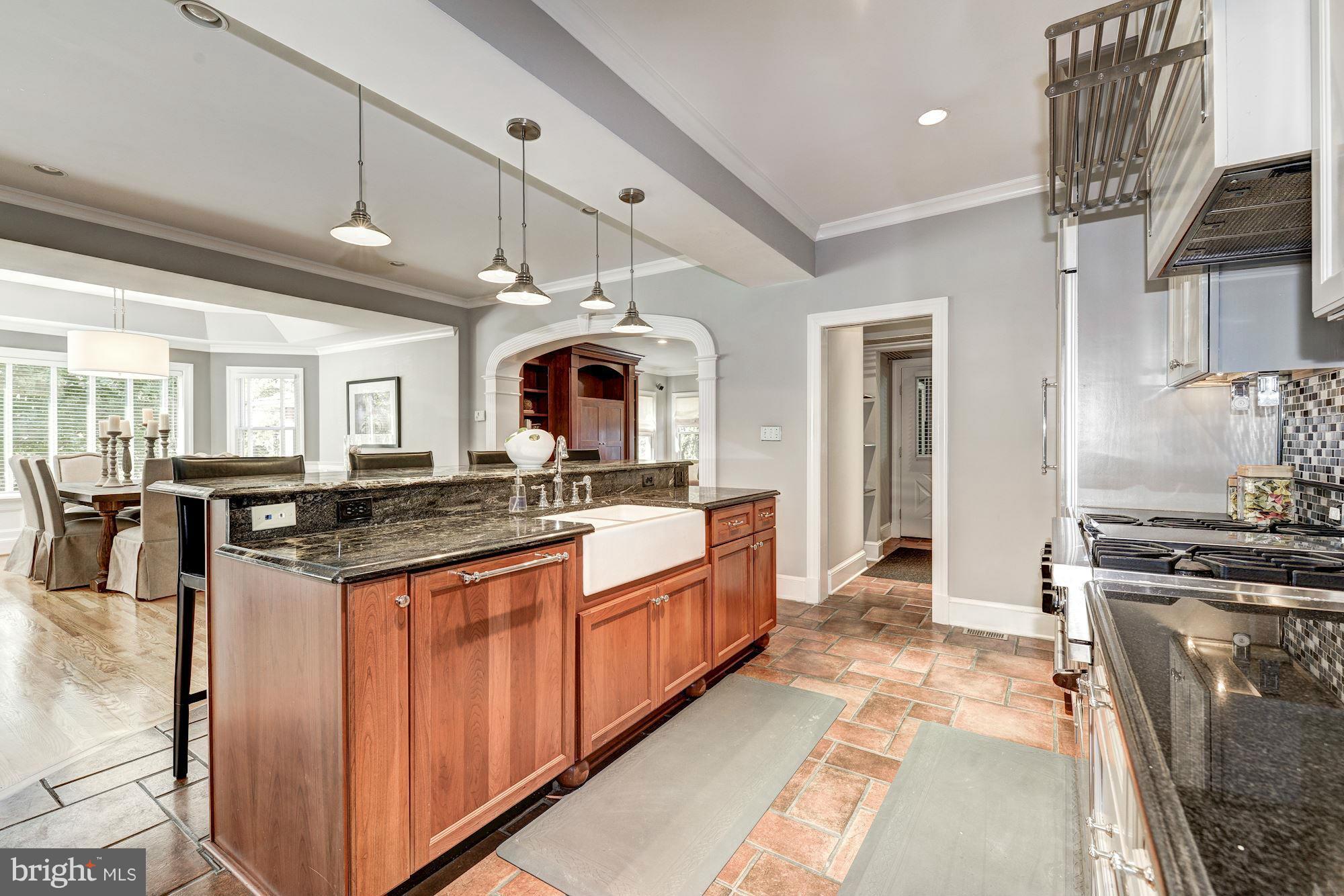 4125 Military Road Northwest Washington, DC 20015 - Photo 8 of 30 Kitchen