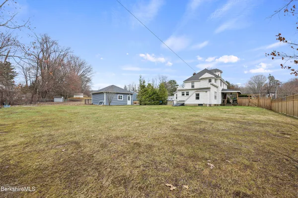 $379,900 | 53 Meadowview Drive, Pittsfield, MA 01201