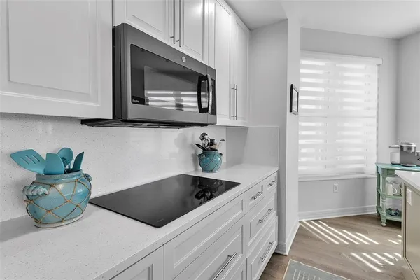 $785,000 | 393 North Point Road, Unit 401, Osprey, FL 34229