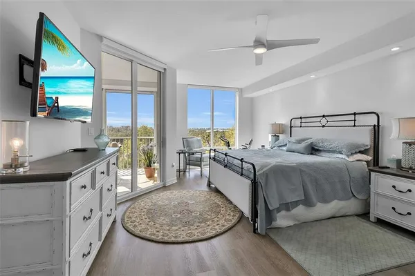 $785,000 | 393 North Point Road, Unit 401, Osprey, FL 34229