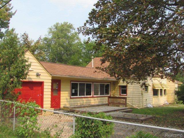 3301 Beecher Road Flint, MI 48503 - Photo 8 of 8 2side
