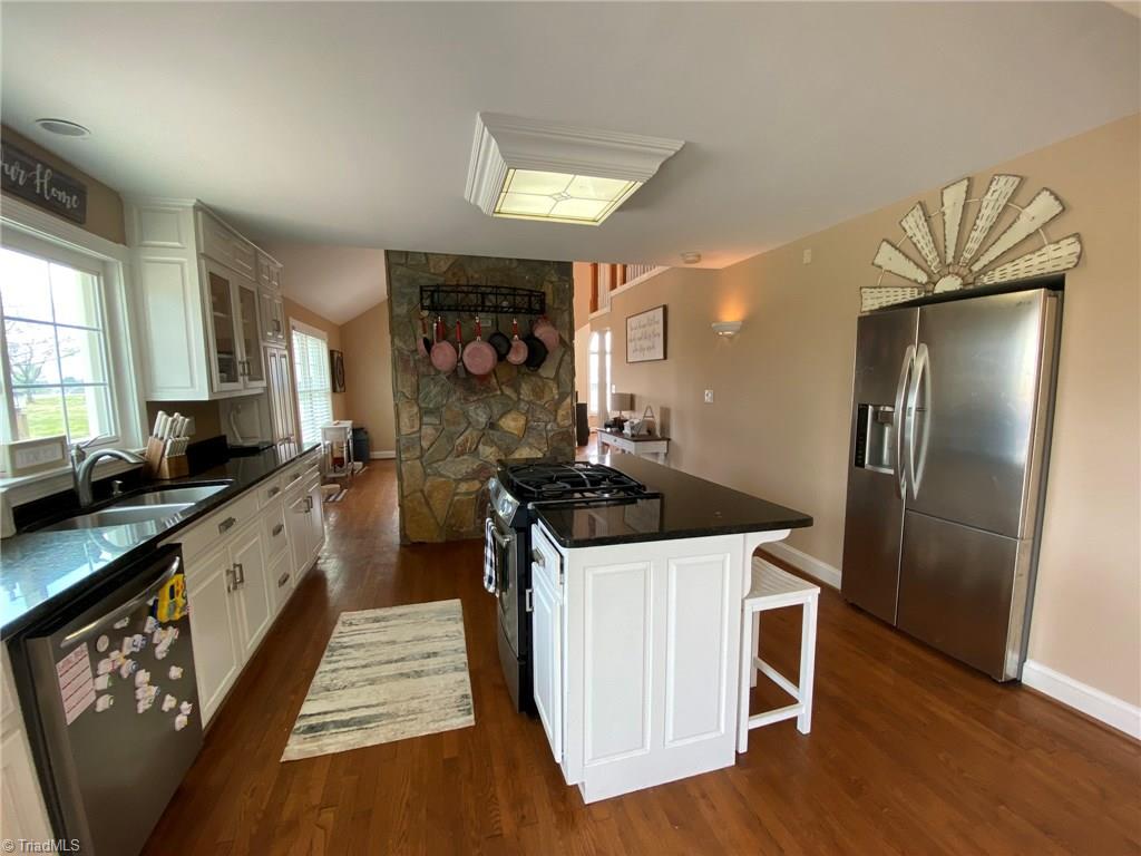 870 Zephyr Road Dobson, NC 27017 - Photo 6 of 23 Gallery Image 6