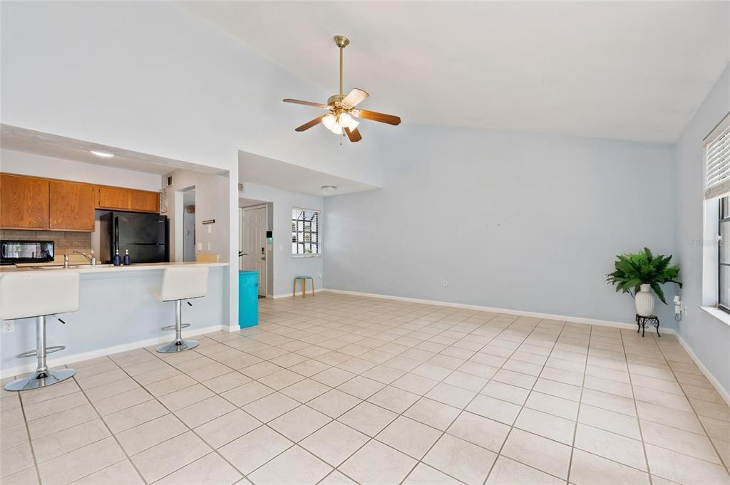 4431 Southwest 21st Lane Gainesville, FL 32607 - Photo 5 of 21