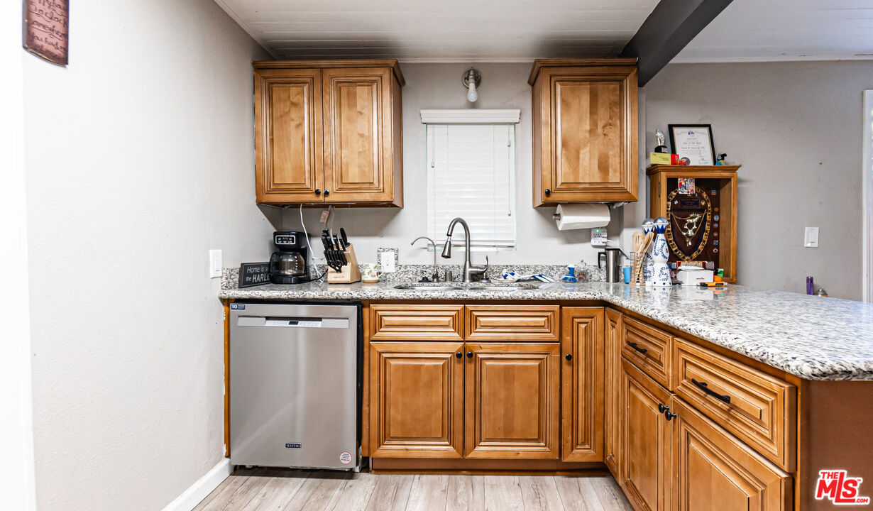 528 Stream Lane Lytle Creek, CA 92358 - Photo 11 of 44