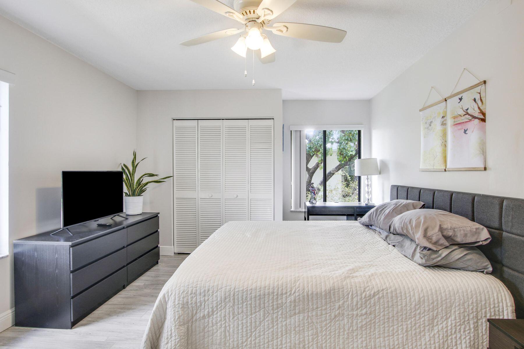 150 Pineview Road, Unit C6 Jupiter, FL 33469 - Photo 15 of 22 20221114160304222288000000-o