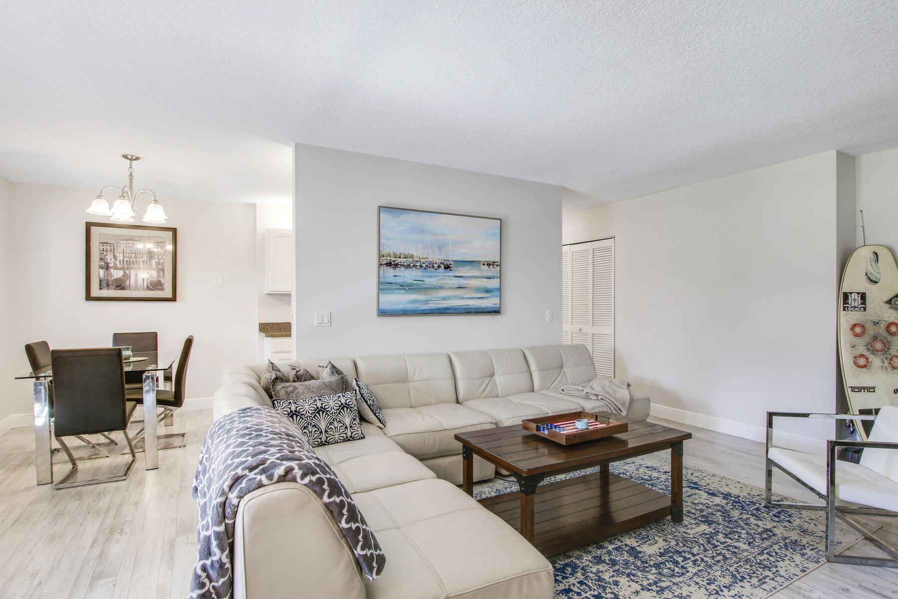 150 Pineview Road, Unit C6 Jupiter, FL 33469 - Photo 5 of 22 20221114160440703921000000-o