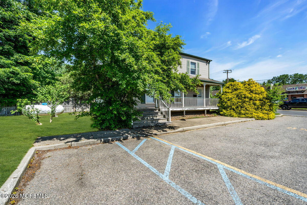 270 South Hope Chapel Road Jackson, NJ 08527 - Photo 16 of 36 6-web-or-mls-DSC00046-1