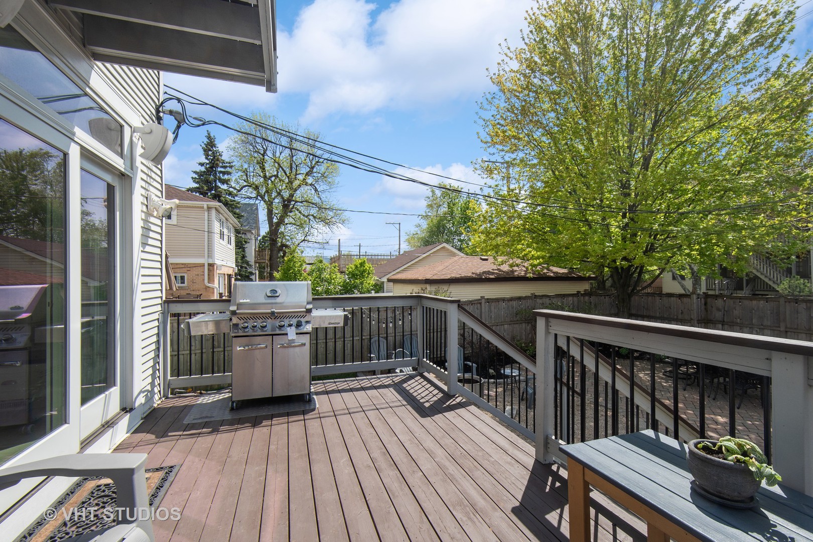 4122 North Kenneth Avenue Chicago, IL 60641 - Photo 21 of 27 a balcony view with a seating space