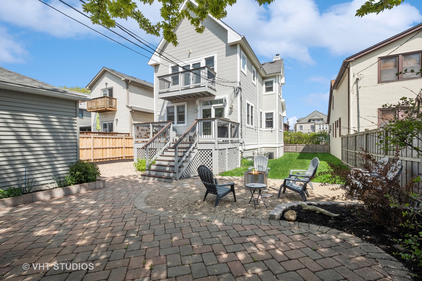 4122 North Kenneth Avenue Chicago, IL 60641 - Photo 22 of 27 a view of a chairs in a backyard
