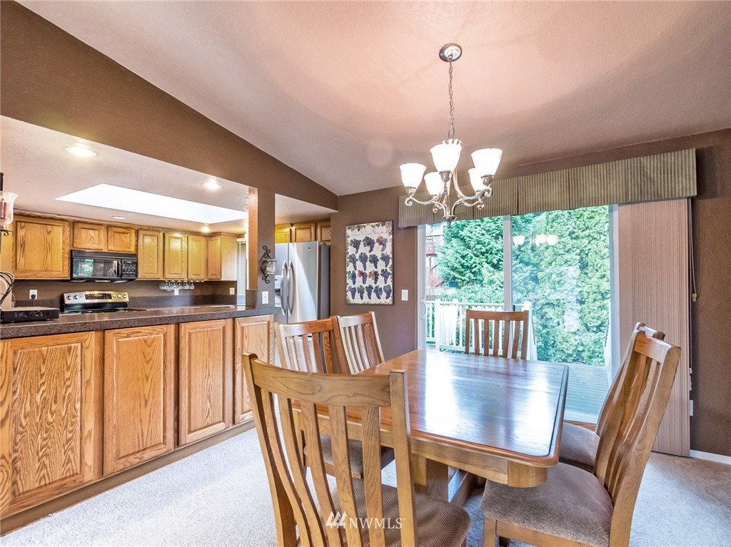 2621 178th Street Southeast Bothell, WA 98012 - Photo 5 of 25
