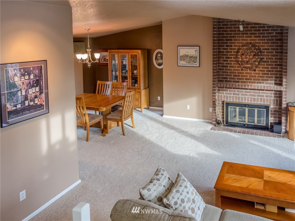 2621 178th Street Southeast Bothell, WA 98012 - Photo 9 of 25