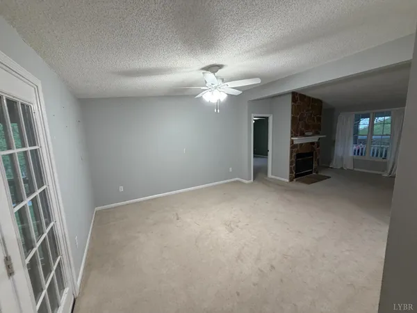a view of walk in closet