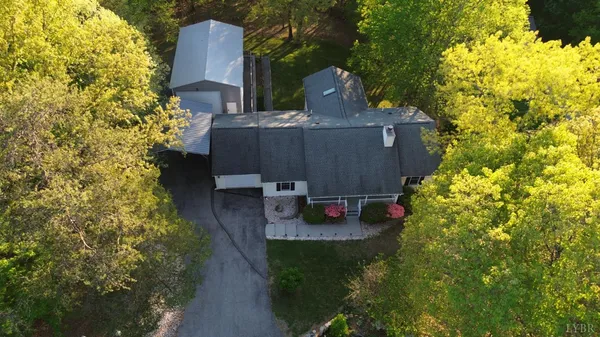 $465,000 | 95 Indian Pointe Drive, Hardy, VA 24101
