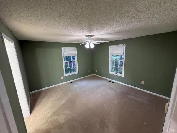 $465,000 | 95 Indian Pointe Drive, Hardy, VA 24101