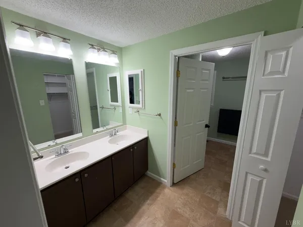 $465,000 | 95 Indian Pointe Drive, Hardy, VA 24101