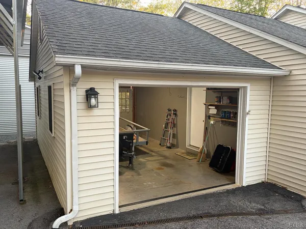 $465,000 | 95 Indian Pointe Drive, Hardy, VA 24101