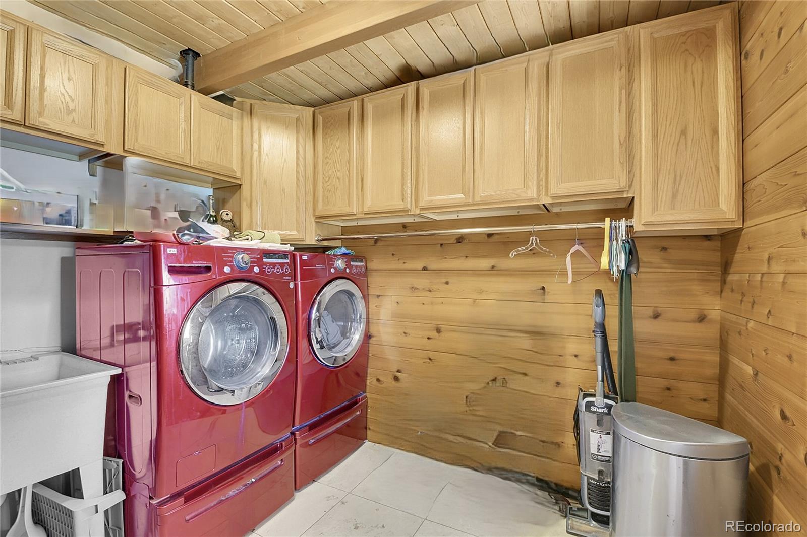 444 Broken Arrow Road Evergreen, CO 80439 - Photo 10 of 31