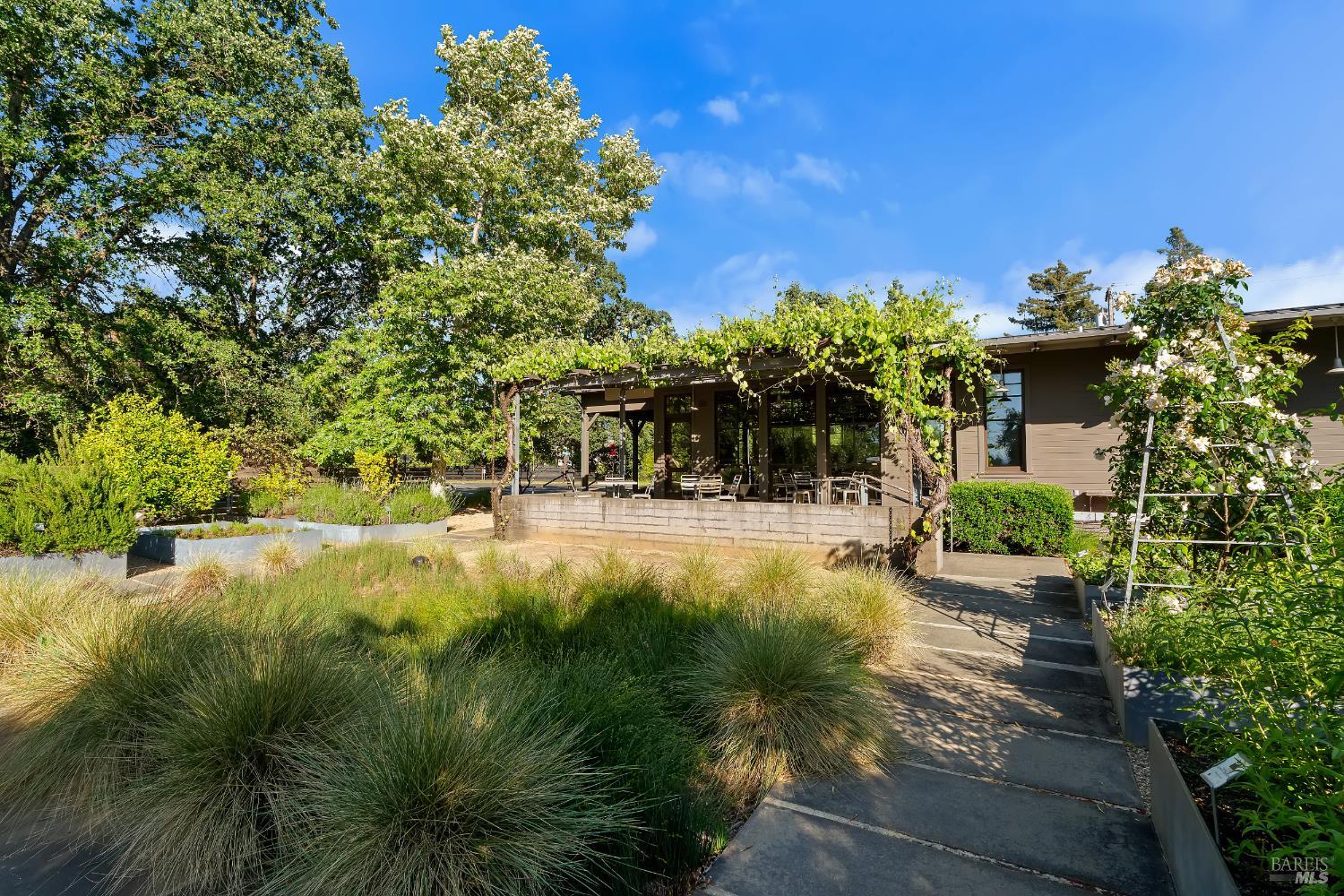 3487 Alexander Valley Road Geyserville, CA 95441 - Photo 35 of 54