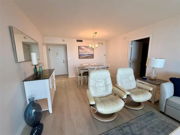 $3,900 | 101 Briny Avenue, Unit 1803, Pompano Beach, FL 33062