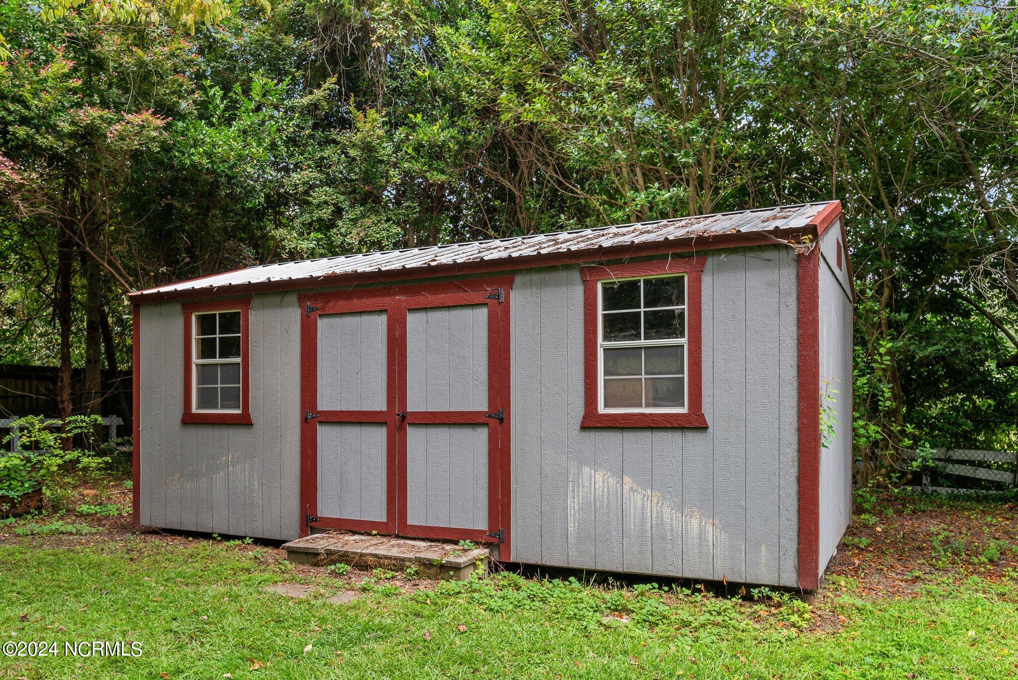 112 North Reed Drive Washington, NC 27889 - Photo 17 of 50 17-web-or-mls-DSC_7070