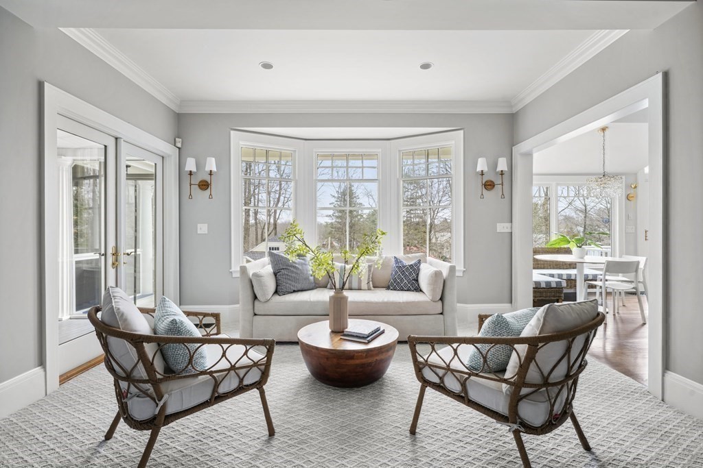 31 Montvale Road Newton, MA 02459 - Photo 17 of 35
